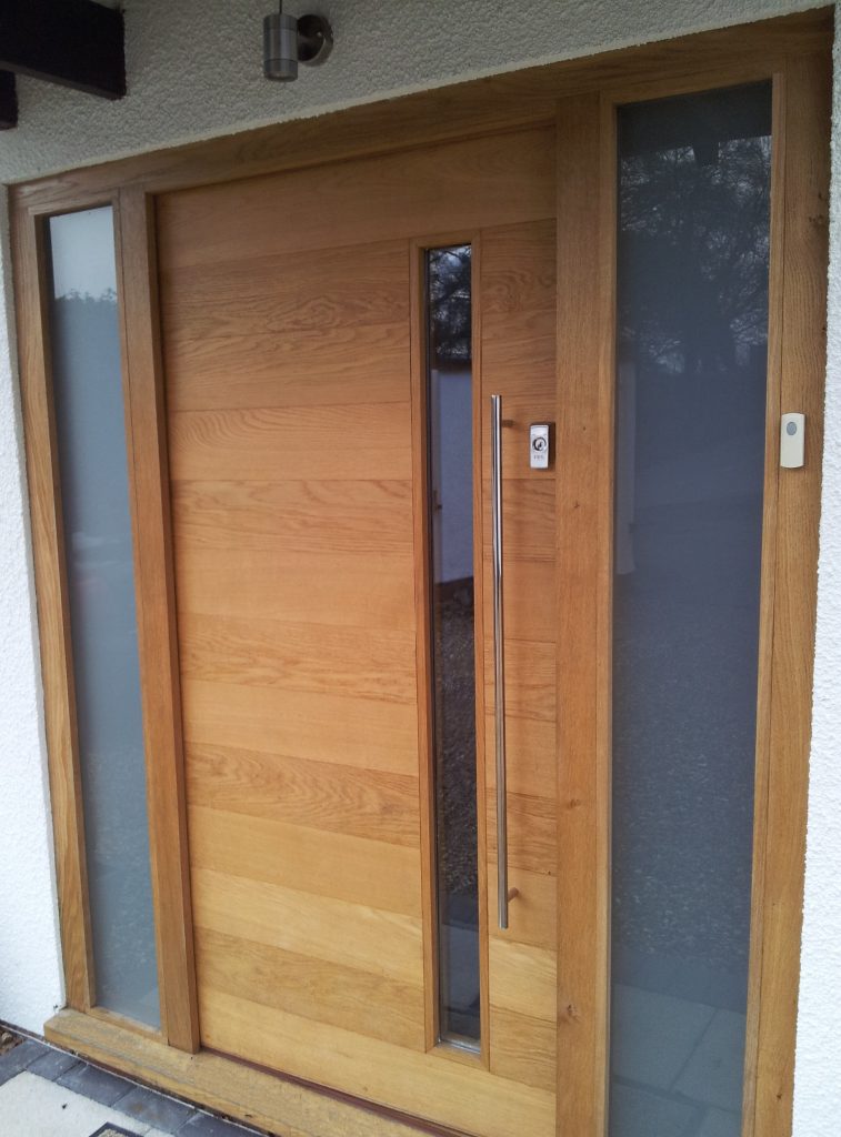 Large contemporary oak door set